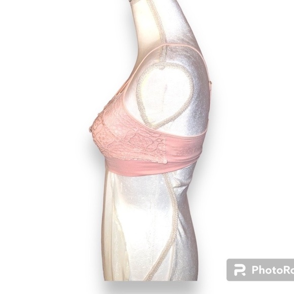 Pink lace bralette, adjustable straps, delicate and elegant! - Picture 5 of 5